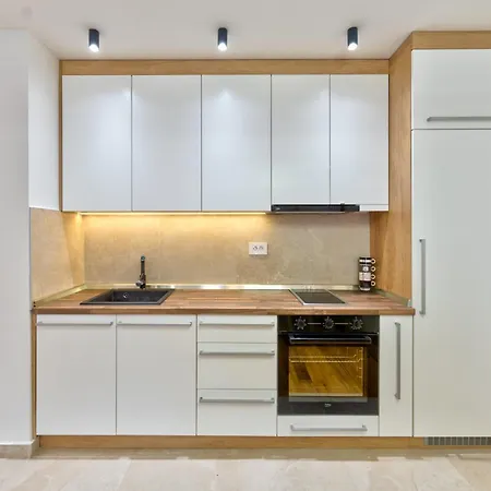 Lena Sa Dve Spavace Sobe Apartamento