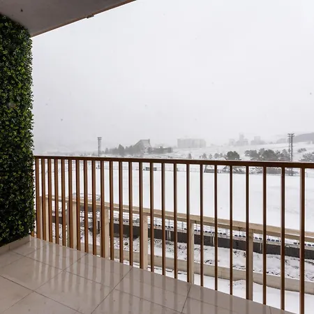 Lena Sa Dve Spavace Sobe *