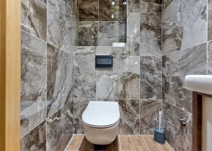 Lena Sa Dve Spavace Sobe